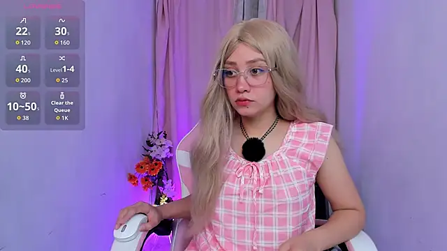 sweett fire online show from June 2026 07:52:01 PM