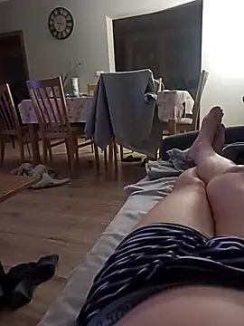 Miro9 online show from April 2026 07:38:02 PM