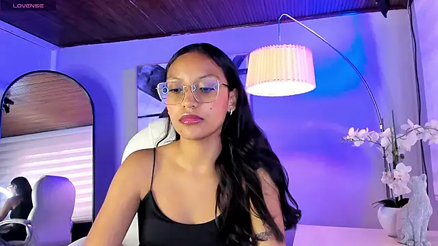 miel ambar online show from May 2026 01:40:01 PM
