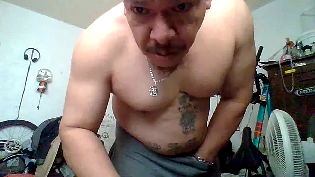 Oskr2024XXX online show from October 2025 07:48:01 PM