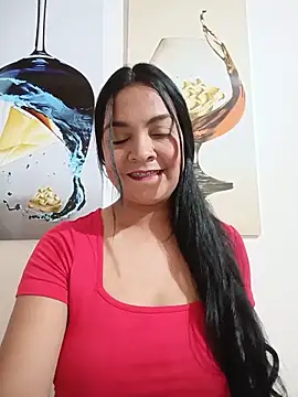 Snapshot of Silvana2927 chatting on May 2026 03:25:01 AM Silvana2927 online show from May 2026 03:25:01 AM