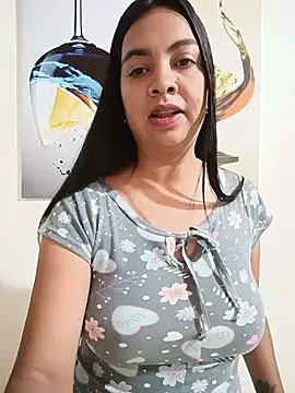 Silvana2927 online show from July 2026 09:23:01 AM