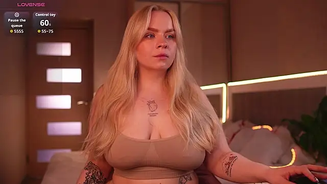 LisaLove3 online show from June 2026 08:26:01 AM