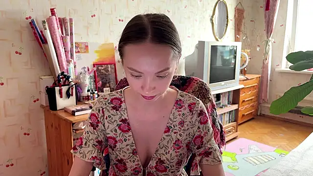 AdriannaBill online show from June 2026 04:00:02 PM