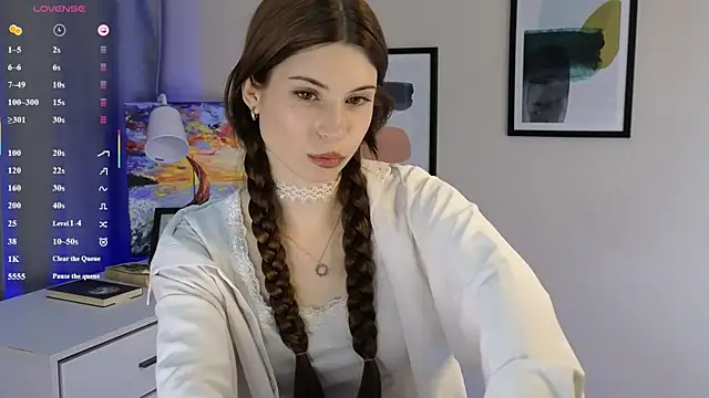 Snapshot of Umia_Bordered chatting on May 2026 04:14:02 PM Umia Bordered online show from May 2026 04:14:02 PM