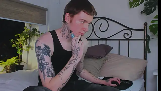 JusttJustin online show from April 2026 07:36:02 PM