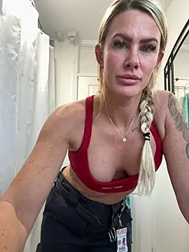 Savannah Rae online show from May 2026 07:22:02 PM