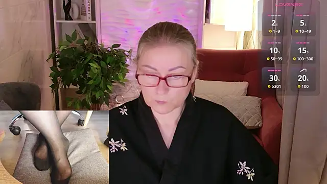Alexandra Kind online show from July 2026 01:48:02 PM