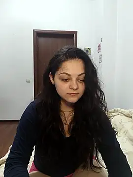 Snapshot of _Mikky_lil_ chatting on June 2026 08:31:02 PM Mikky lil online show from June 2026 08:31:02 PM