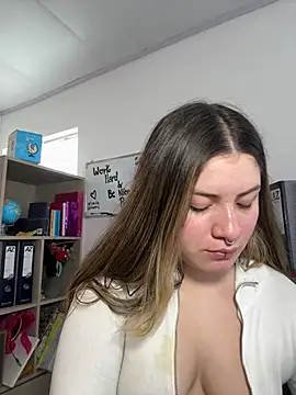 juanitablue online show from July 2026 05:19:02 PM