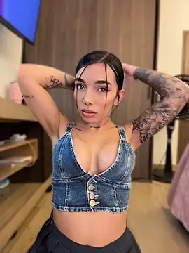 Snapshot of milasantana_ chatting on May 2026 09:34:02 PM milasantana online show from May 2026 09:34:02 PM