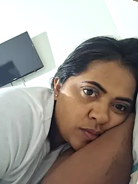 Ayla Phone online show from June 2026 10:43:01 PM