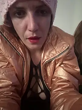 Snapshot of SOLyLunita2232nuevo chatting on April 2026 12:55:01 PM SOLyLunita2232nuevo online show from April 2026 12:55:01 PM