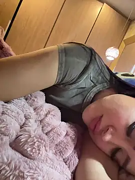 Snapshot of Sara_fun chatting on January 2025 11:43:02 PM Sara fun online show from January 2025 11:43:02 PM