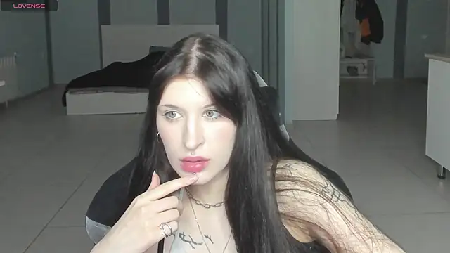 Snapshot of xo_Spirit chatting on May 2026 04:45:02 PM xo Spirit online show from May 2026 04:45:02 PM