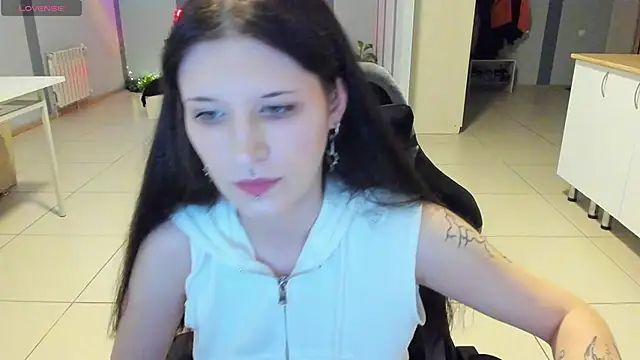Snapshot of xo_Spirit chatting on June 2026 03:54:02 PM xo Spirit online show from June 2026 03:54:02 PM