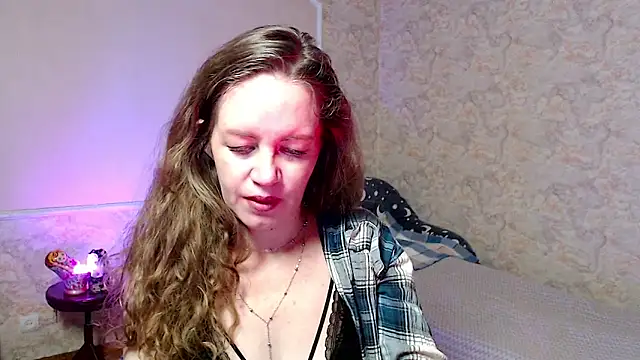Fern Lust online show from May 2026 09:39:02 AM