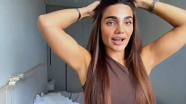 MelindaReny online show from April 2026 09:04:01 AM