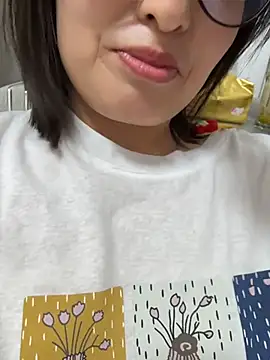 Snapshot of Faye-baby chatting on June 2026 02:52:01 PM Faye-baby online show from June 2026 02:52:01 PM