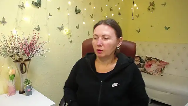 ZoyaPask online show from April 2026 05:54:02 AM