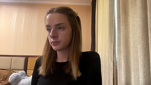 Snapshot of selianderol chatting on July 2026 08:05:02 AM selianderol online show from July 2026 08:05:02 AM