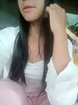 Snapshot of lelenana chatting on May 2026 10:37:02 PM lelenana online show from May 2026 10:37:02 PM