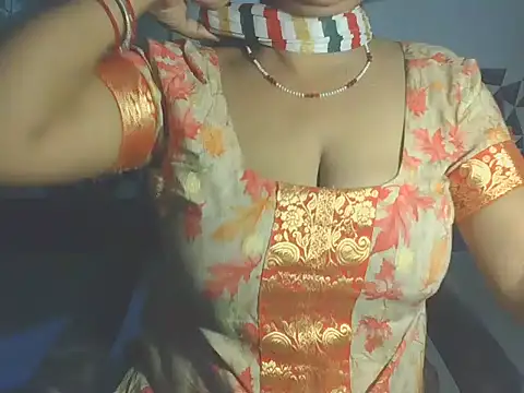 Snapshot of Hotty_Bhabhi1 chatting on May 2026 06:29:01 AM Hotty Bhabhi1 online show from May 2026 06:29:01 AM