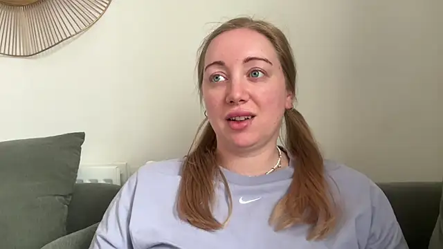 arielsweetieee online show from June 2026 05:47:01 AM