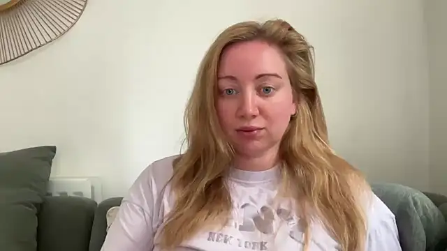 arielsweetieee online show from June 2026 08:14:02 AM