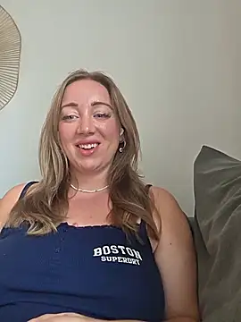 arielsweetieee online show from July 2026 05:05:01 PM