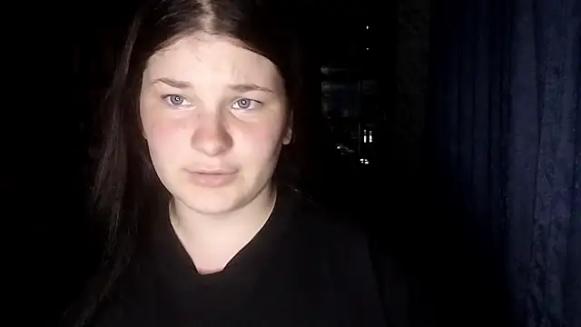 Snapshot of BeatriceMolands chatting on May 2026 06:14:01 PM BeatriceMolands online show from May 2026 06:14:01 PM