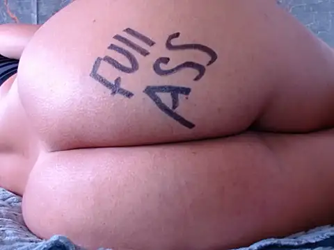 Snapshot of sexy-body22 chatting on July 2026 07:18:02 PM sexy-body22 online show from July 2026 07:18:02 PM