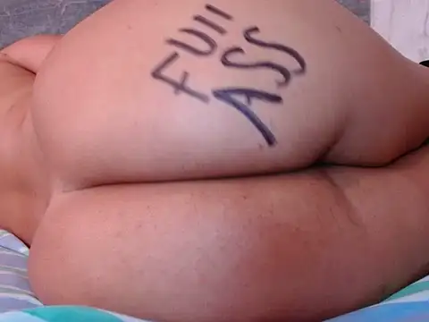 Snapshot of sexy-body22 chatting on July 2026 06:48:02 PM sexy-body22 online show from July 2026 06:48:02 PM