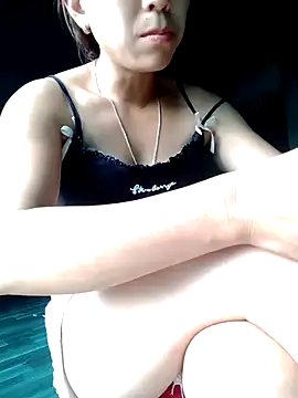 Snapshot of Zara-Lina chatting on May 2026 01:56:01 AM Zara-Lina online show from May 2026 01:56:01 AM