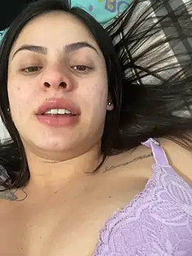 Snapshot of Livia-cortez chatting on June 2026 01:45:02 PM Livia-cortez online show from June 2026 01:45:02 PM