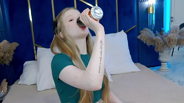 LilianHowards online show from April 2026 09:34:02 AM