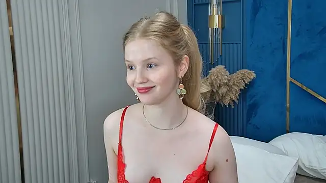 LilianHowards online show from July 2026 02:35:02 PM