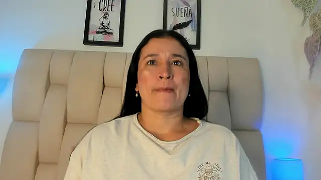 Snapshot of anastassiaa_57 chatting on May 2026 10:44:01 AM anastassiaa 57 online show from May 2026 10:44:01 AM