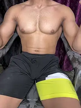 aarav chaudhary007 online show from August 2026 05:33:02 PM