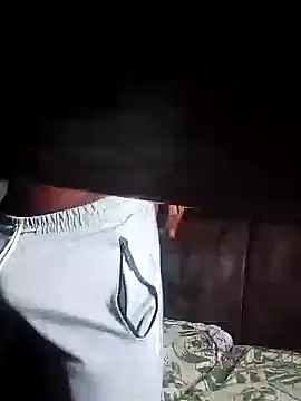 Juan viveros online show from April 2026 08:22:01 PM