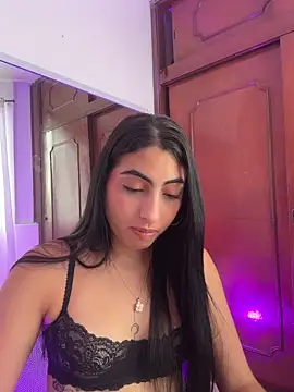 Snapshot of Lily_Rush chatting on May 2026 12:10:01 PM Lily Rush online show from May 2026 12:10:01 PM