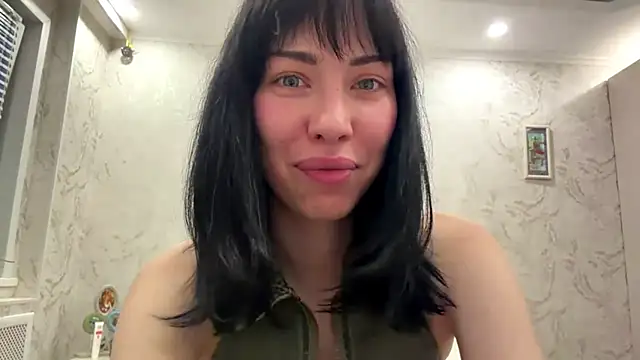Snapshot of LuisaAlconcel chatting on May 2026 06:03:01 PM LuisaAlconcel online show from May 2026 06:03:01 PM