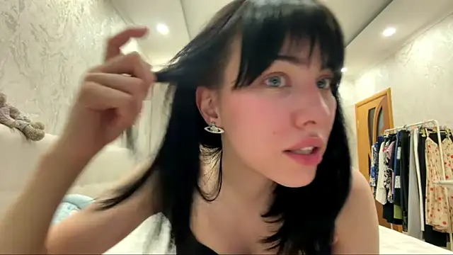 Snapshot of LuisaAlconcel chatting on May 2026 06:02:02 PM LuisaAlconcel online show from May 2026 06:02:02 PM