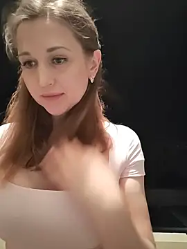 Snapshot of irresistibelle chatting on July 2026 07:42:02 PM irresistibelle online show from July 2026 07:42:02 PM