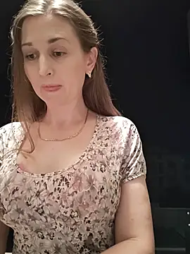 Snapshot of irresistibelle chatting on July 2026 06:22:01 PM irresistibelle online show from July 2026 06:22:01 PM