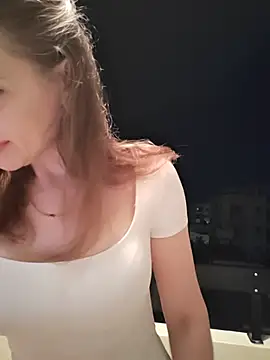 Snapshot of irresistibelle chatting on July 2026 07:21:01 PM irresistibelle online show from July 2026 07:21:01 PM
