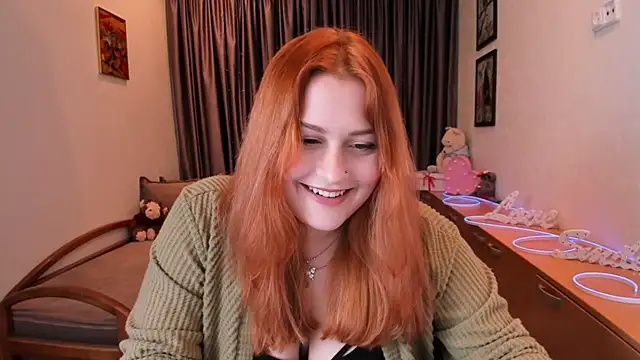 NoraLiin online show from May 2026 07:41:01 PM