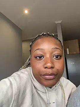 EbonySlimXx online show from April 2026 02:36:02 PM