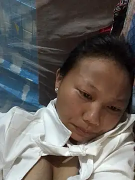 CiCi11xx online show from April 2026 03:49:02 PM