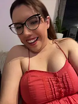 AliceMtz online show from June 2026 11:46:01 PM